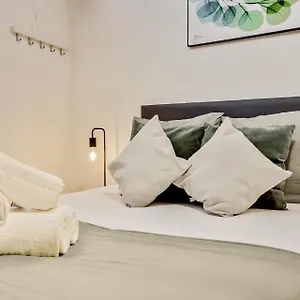 Carreteria. En El Mismo Centro De Appartement Málaga
